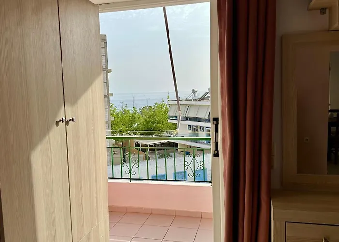 Elysian Sunset 3* Himare