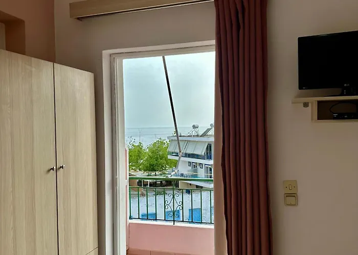 Elysian Sunset Aparthotel