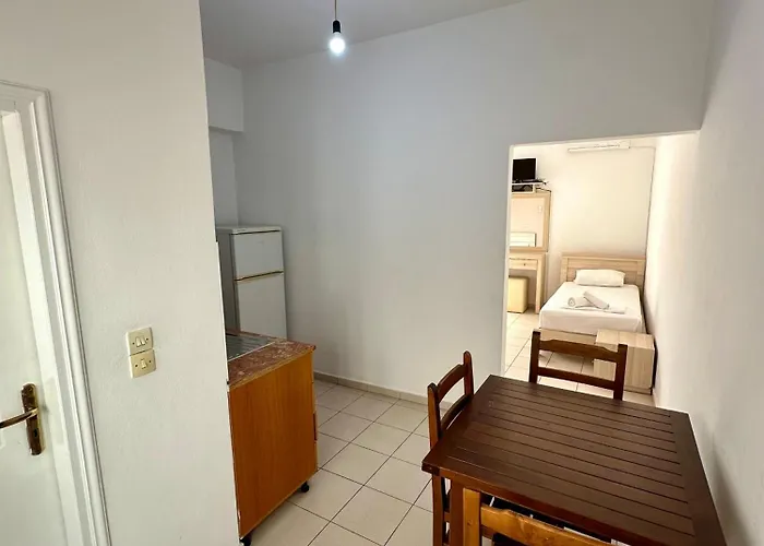 Elysian Sunset Aparthotel Himare